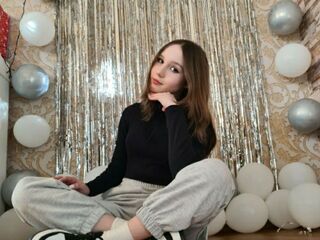 sexy striptease BeatrixCoote