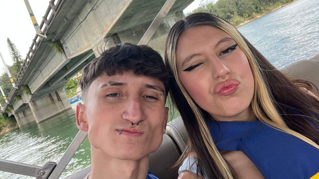 LaylaAndAlejo cover