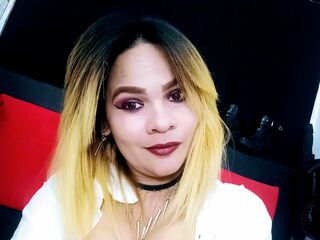 BellucciSarah - Girl 
