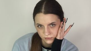 Free Nude LatrishaNadell