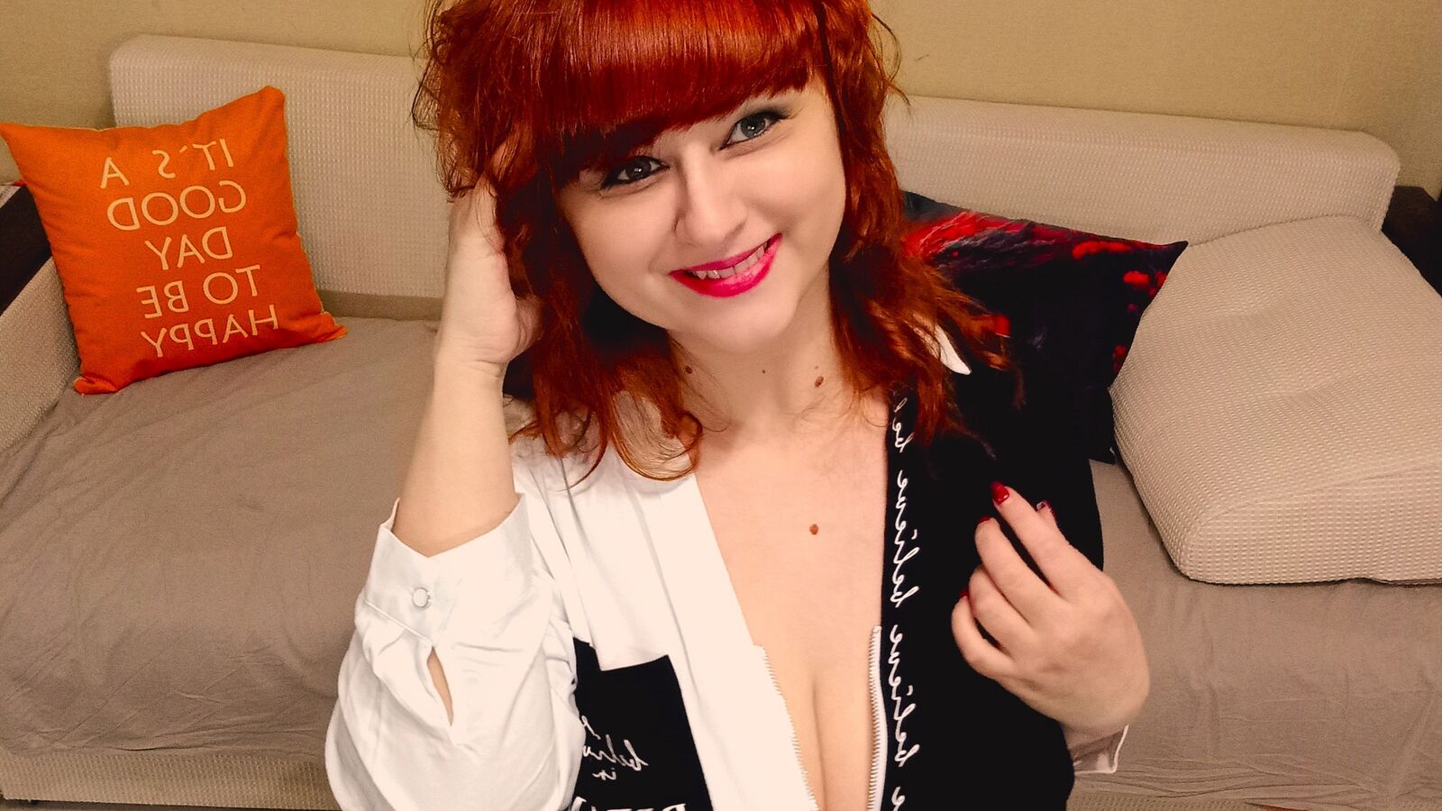 TayaVlad erotic portrait
