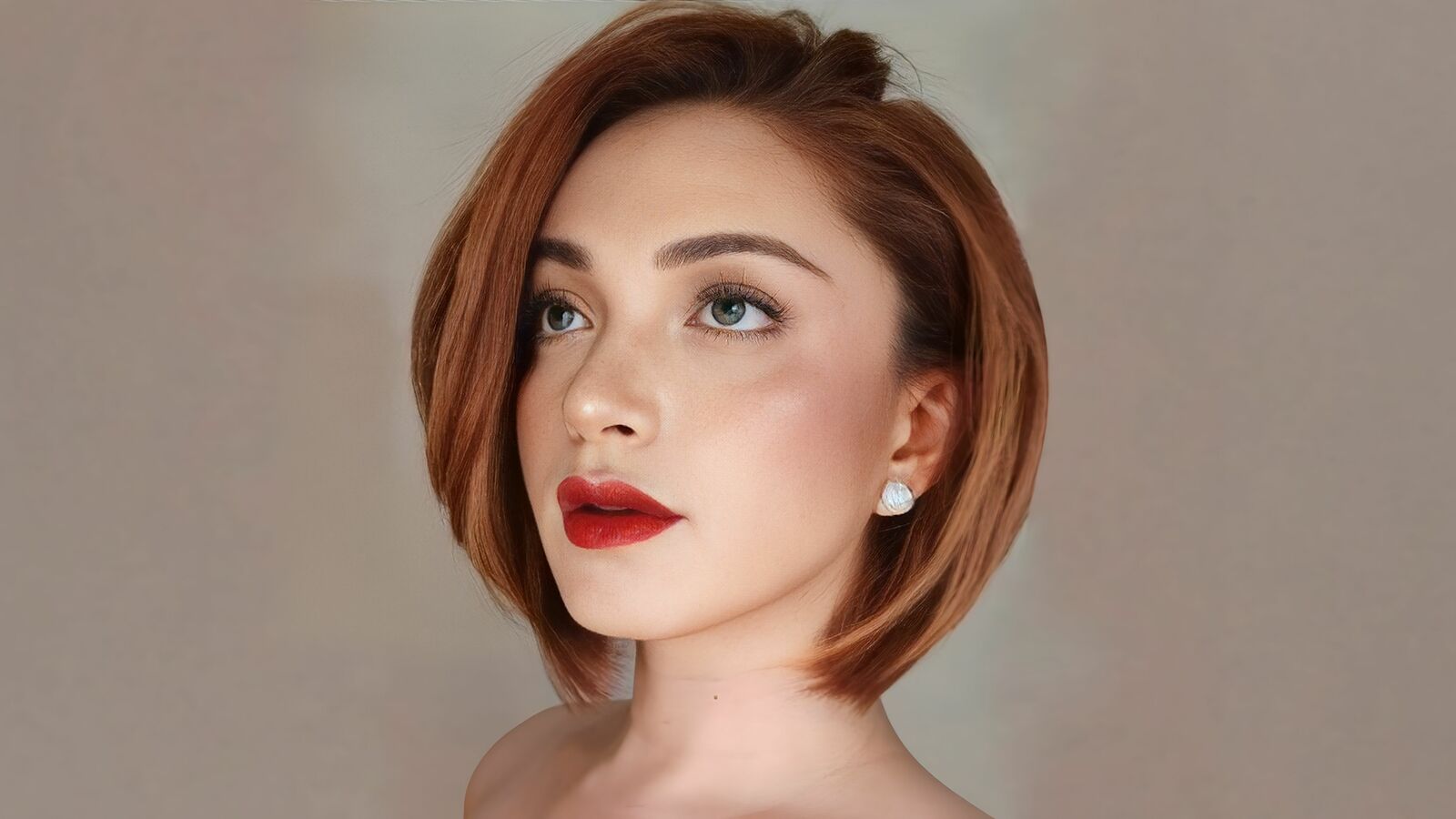 MariaTagaki erotic portrait