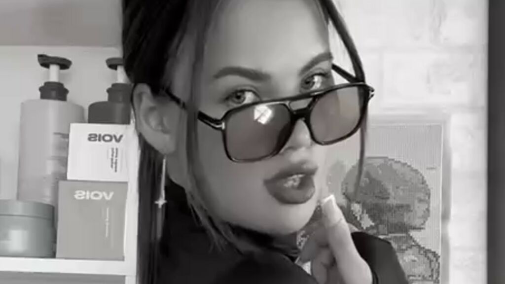 Watch SophiaCalligan from LiveJasmin on GirlsOfJasmin