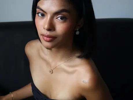 Chat with DemiLevia
