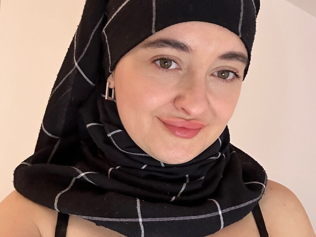 NaseeraQuinns Nude