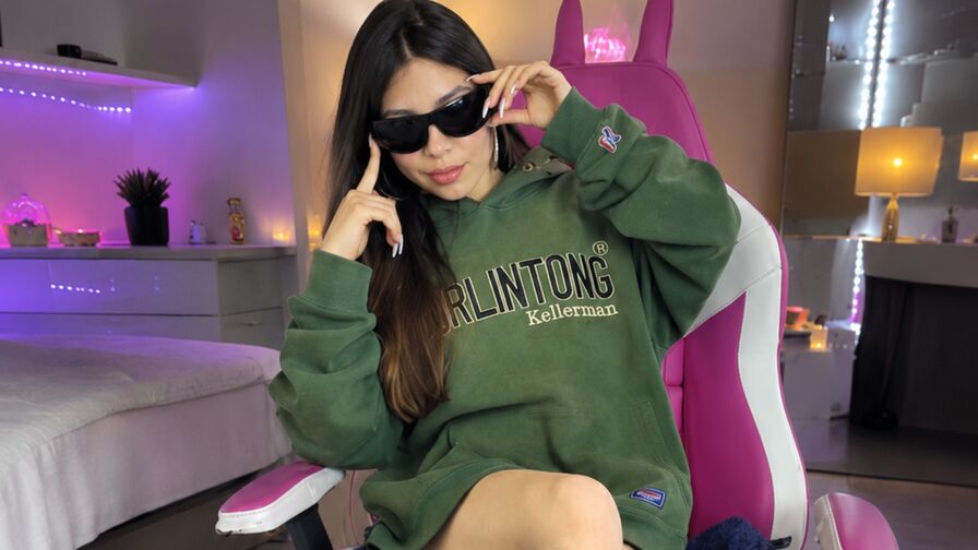 ManelikTaylor Porn Vip Show