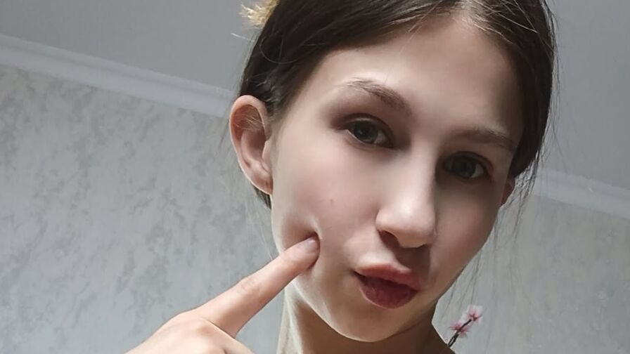 Live Sex Chat with FranchescaBeyett