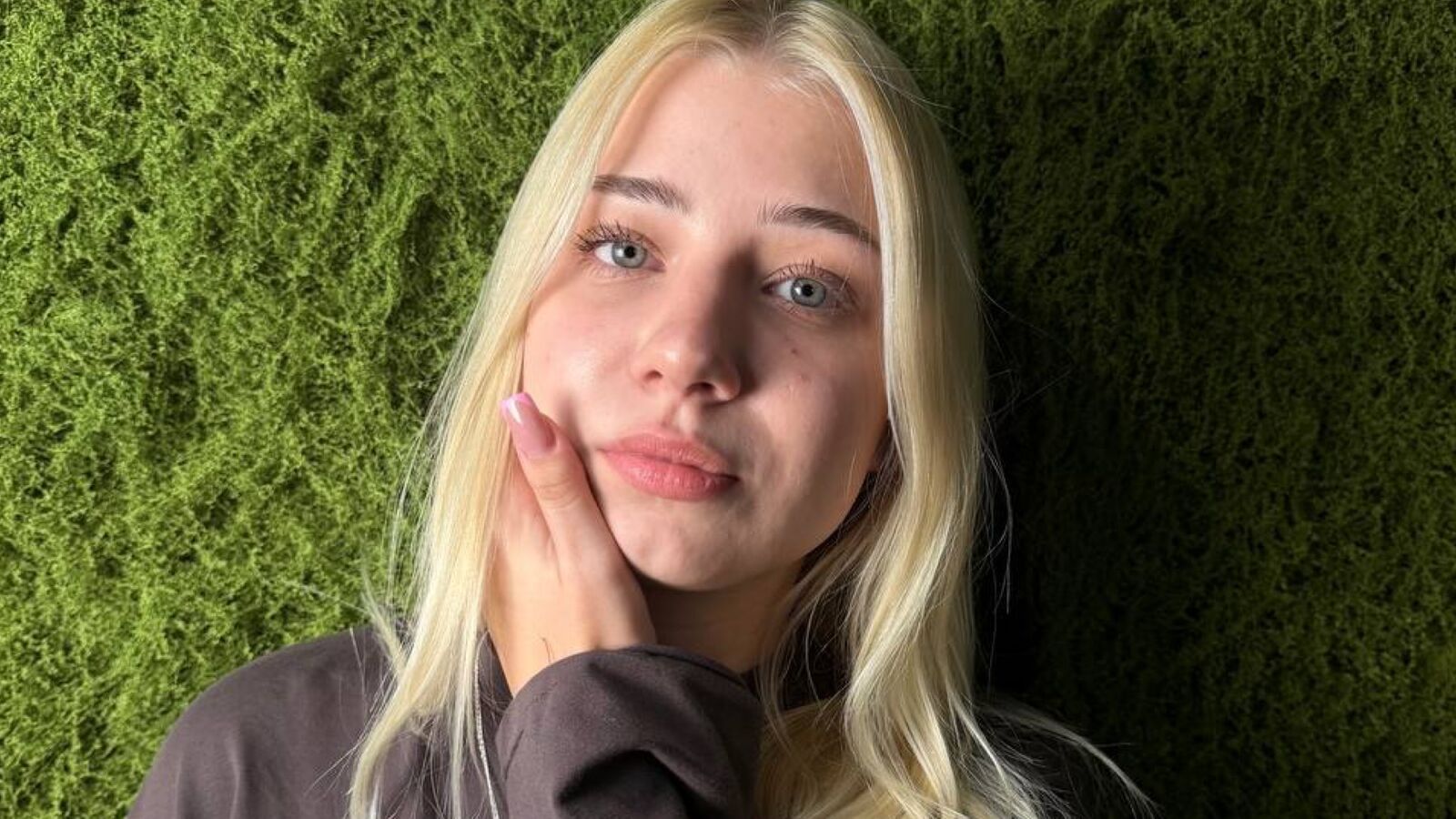 KristieNiemietz erotic portrait